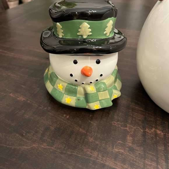 Holiday Snowman Cookie Jar ☃️ 🍪 - Picture 5 of 9